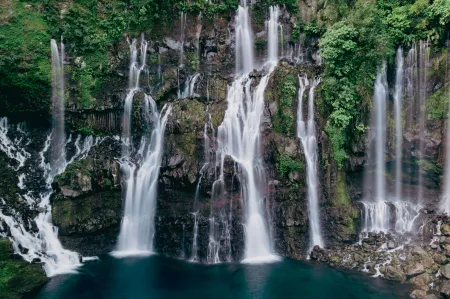 Cascade image libre de droit